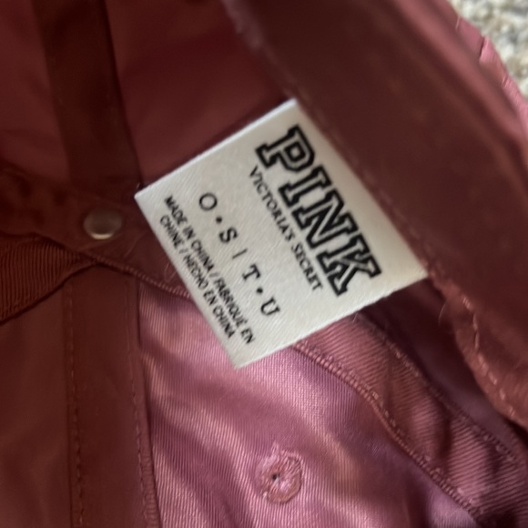 Pink hat - Picture 3 of 5